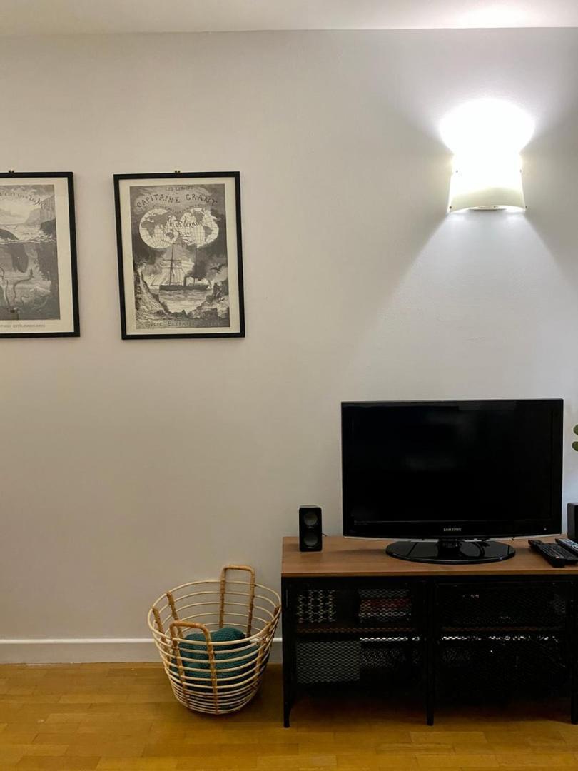 Spacious 1Br | Near City Center & Baby-Friendly! Apartamento Lyon Exterior foto